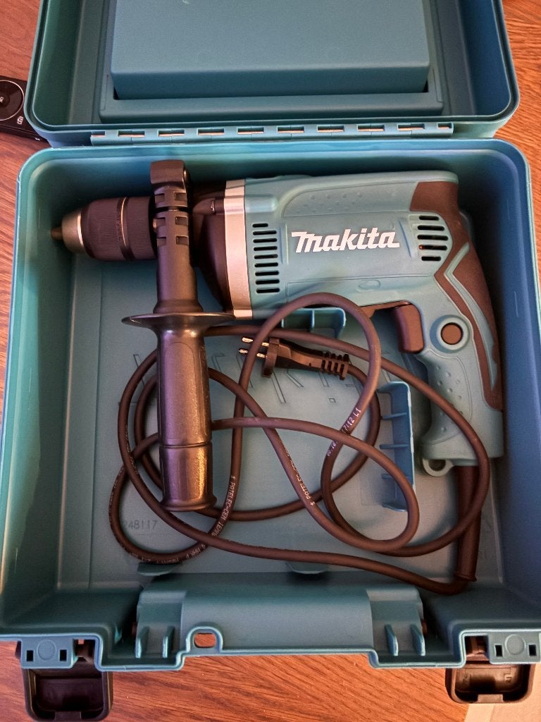 MAKITA HAMMER DRILL HP 1631 K NIEUW !!, Ophalen, 600 watt of meer, Boor- en/of Breekhamer, Nieuw