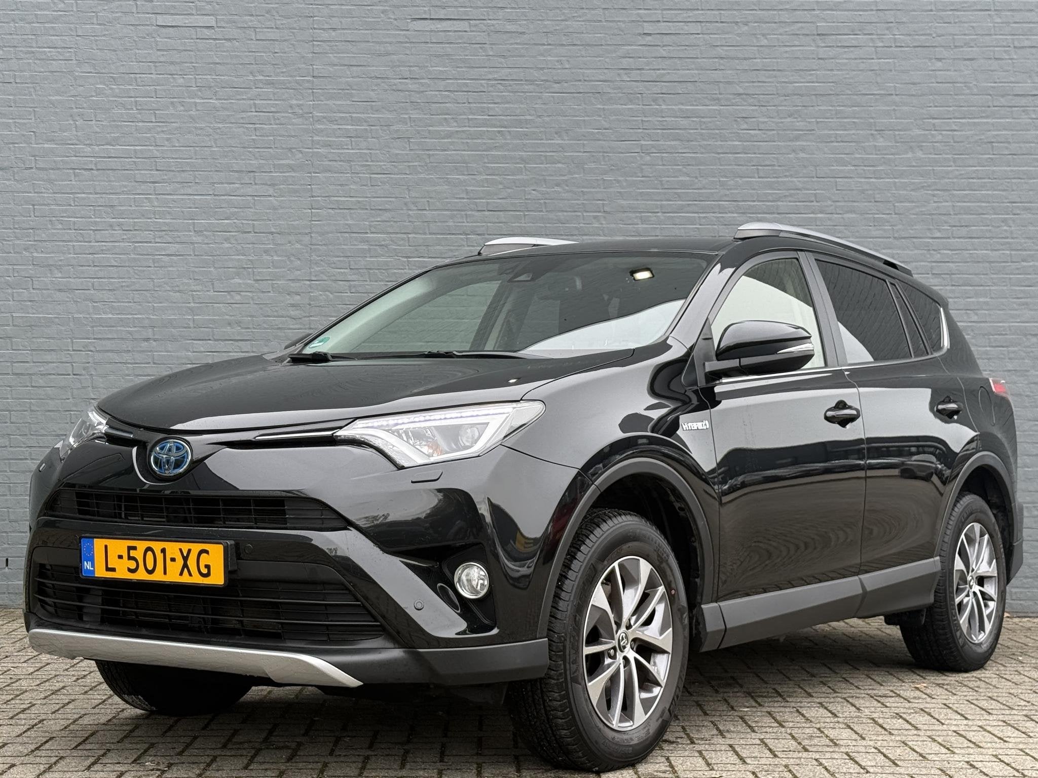 Toyota RAV4 2.5 Hybrid Dynamic Stoelverwarming | Camera| Win, Auto's, Toyota, Stof, Gebruikt, Zwart, Bedrijf