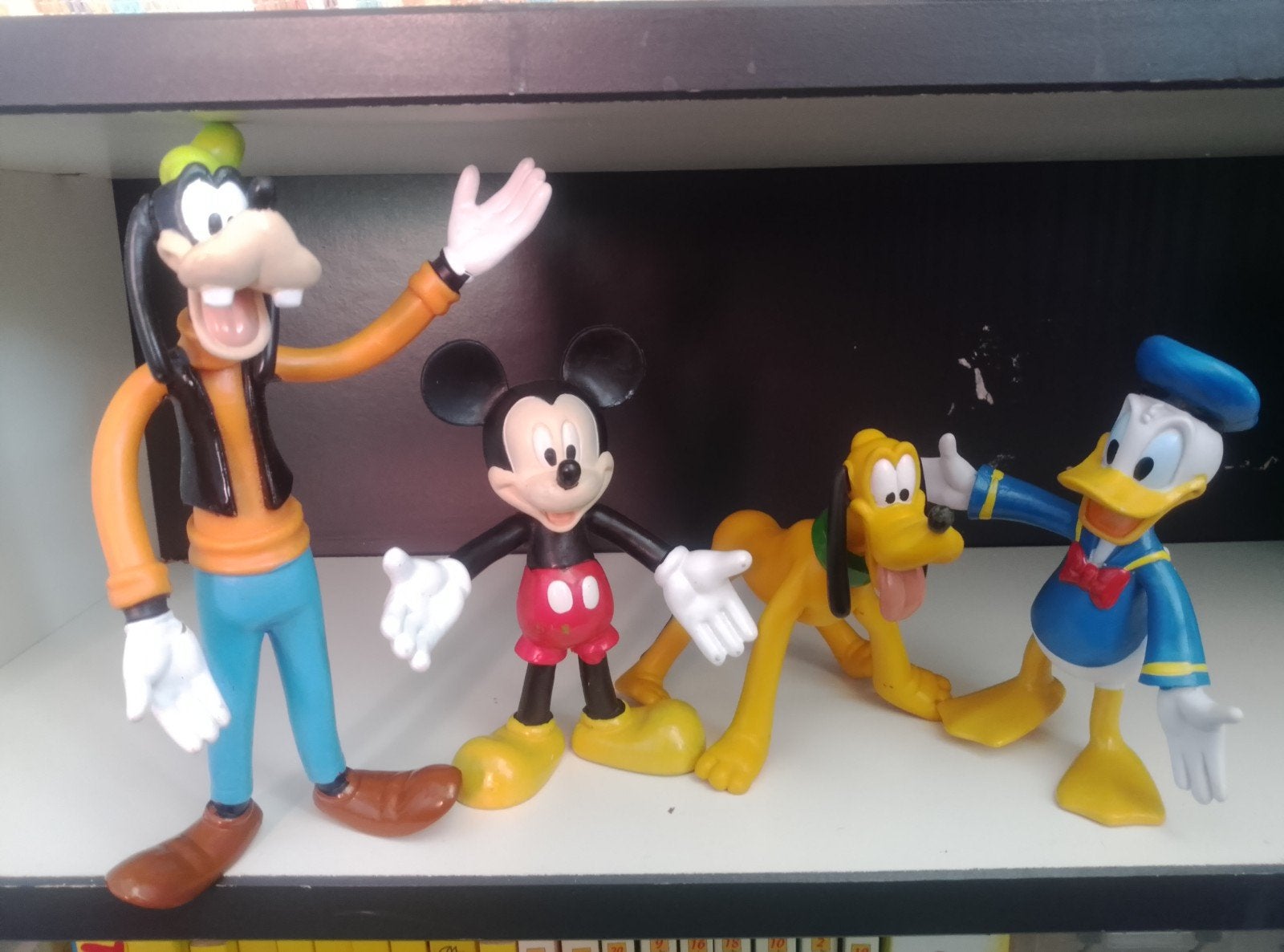 Disney figuren, Ophalen, Zo goed als nieuw, Beeldje of Figuurtje