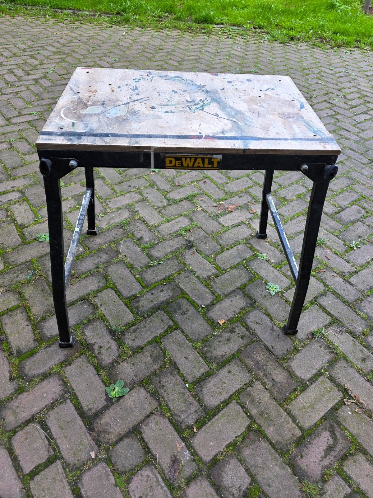Dewalt Opklapbare Werktafel - Compact en Stevig, Doe-het-zelf en Verbouw, Gebruikt, 70 tot 120 cm, Niet van toepassing, Ophalen of Verzenden
