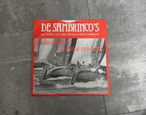 De Sambrinco.s - Skûtsjesilen, Gebruikt, Single, Ophalen of Verzenden, Beschermende buitenhoes