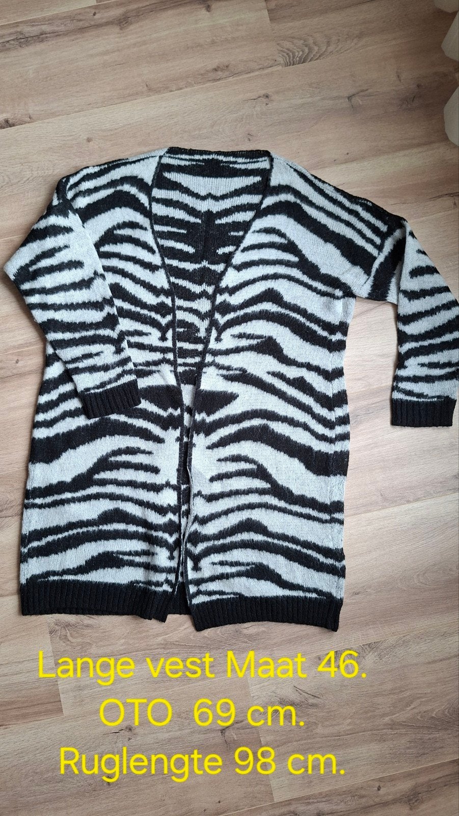 Dikke lange dames vest, Ophalen, Zo goed als nieuw, Maat 46/48 (XL) of groter