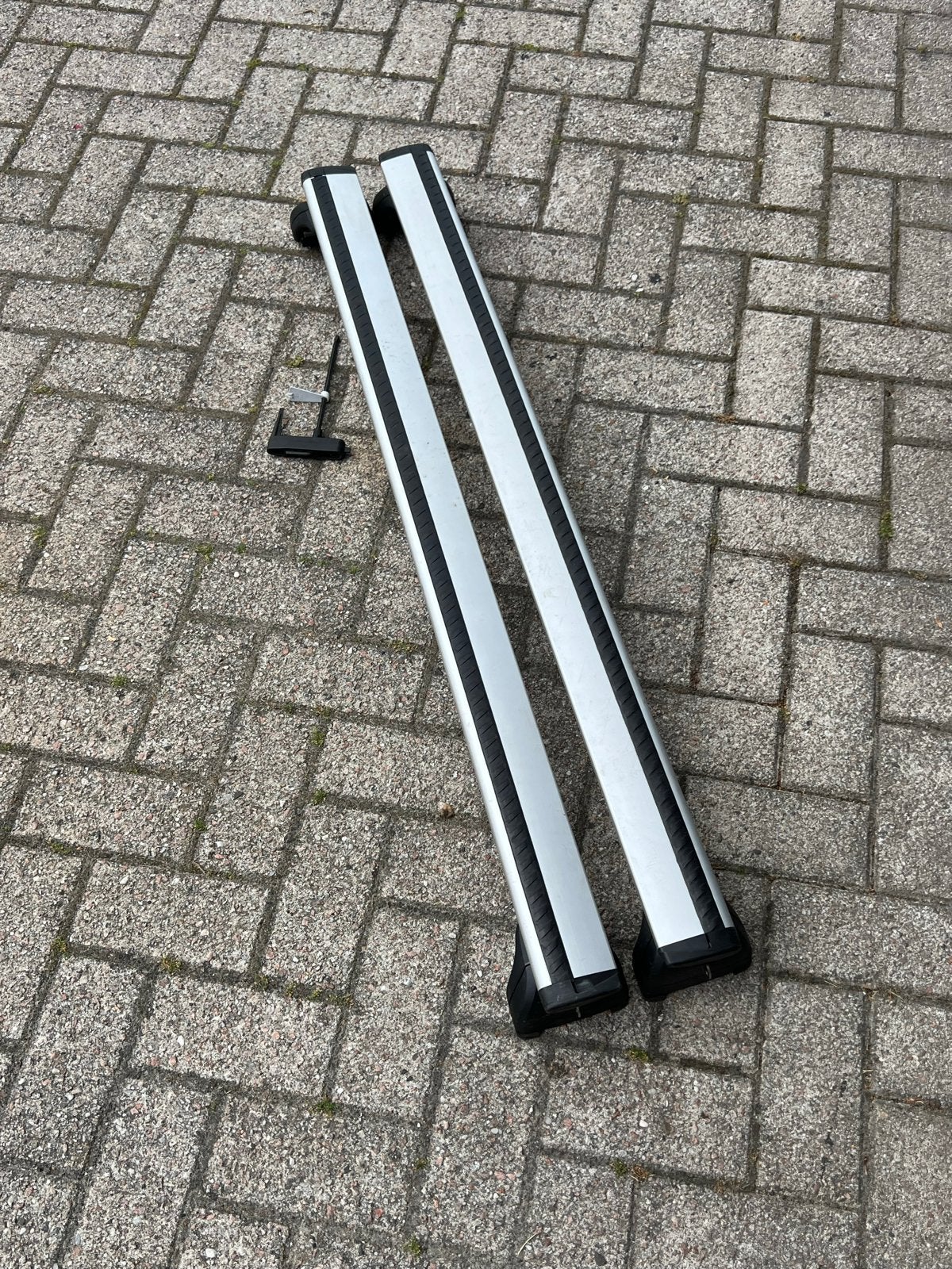 Volvo dakdragers (thule wingbar) voor Volvo V60(2010-2018), Ophalen, Gebruikt
