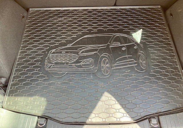 Kofferbakmat voor de Ford Kuga 2020-heden (zwart), Ophalen, Zo goed als nieuw