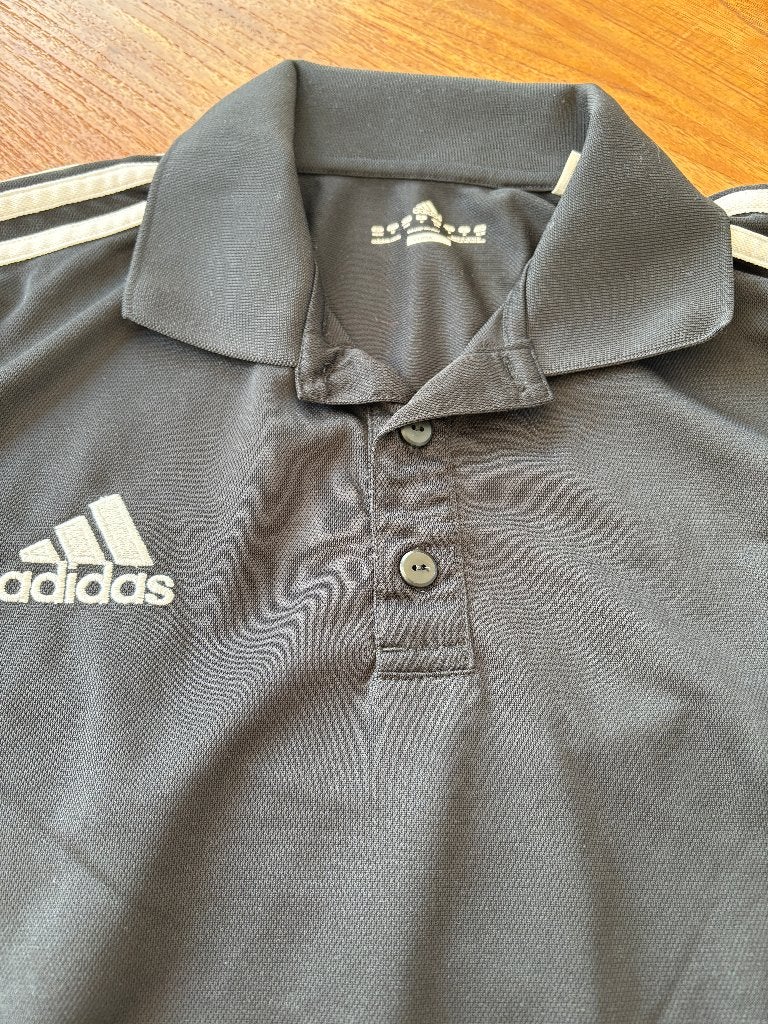 Polo Adidas maat M, Maat 48/50 (M), Zwart, Ophalen of Verzenden, Zo goed als nieuw