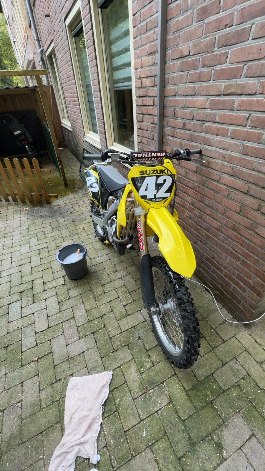 Crossmotor Suzuki  Rmz-250 cc, Ophalen, Zo goed als nieuw, Suzuki