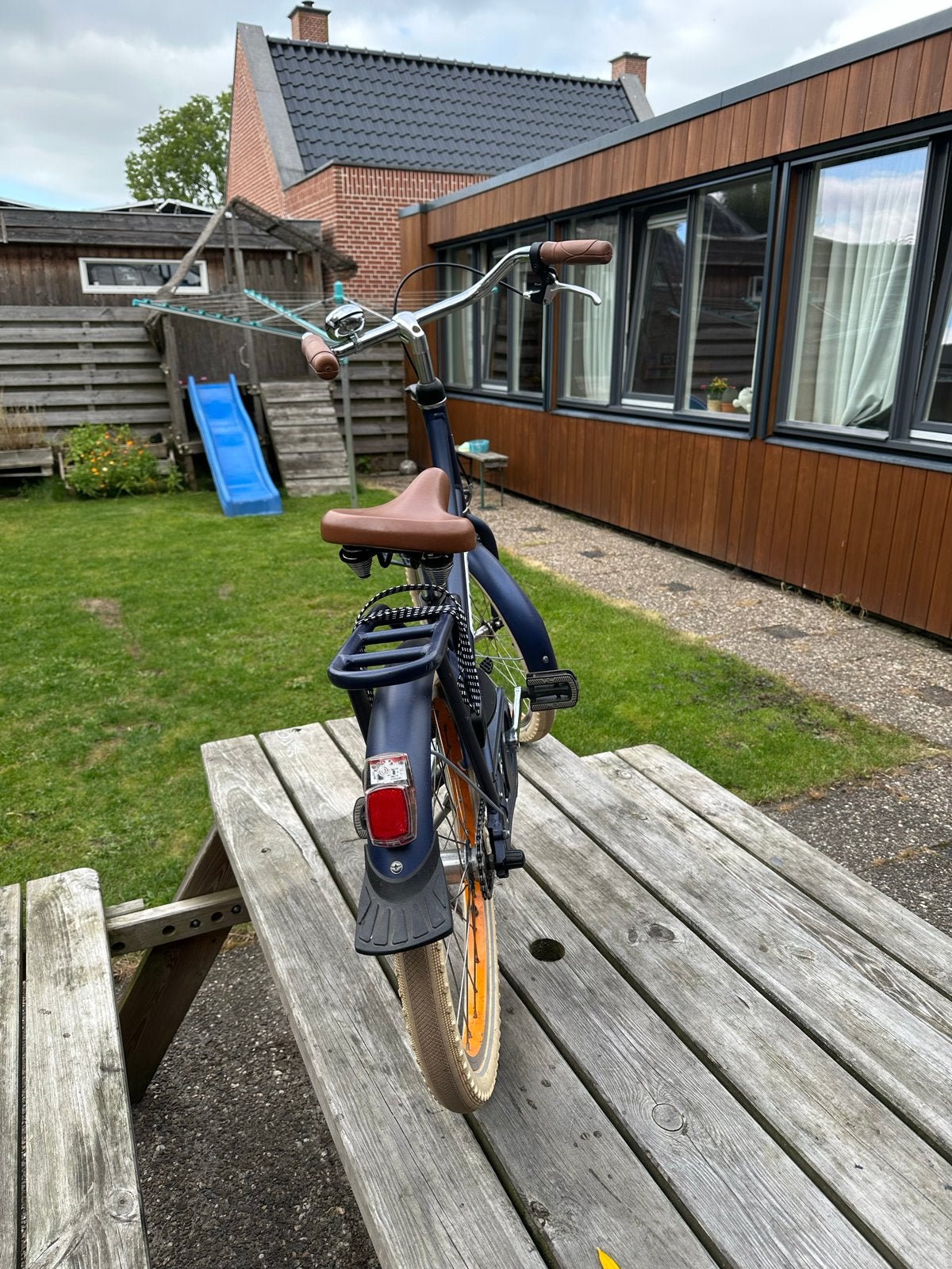 Kinderfiets 20 inch met voordrager en fietstassen, Ophalen, Gebruikt, Terugtraprem, 16 tot 20 inch