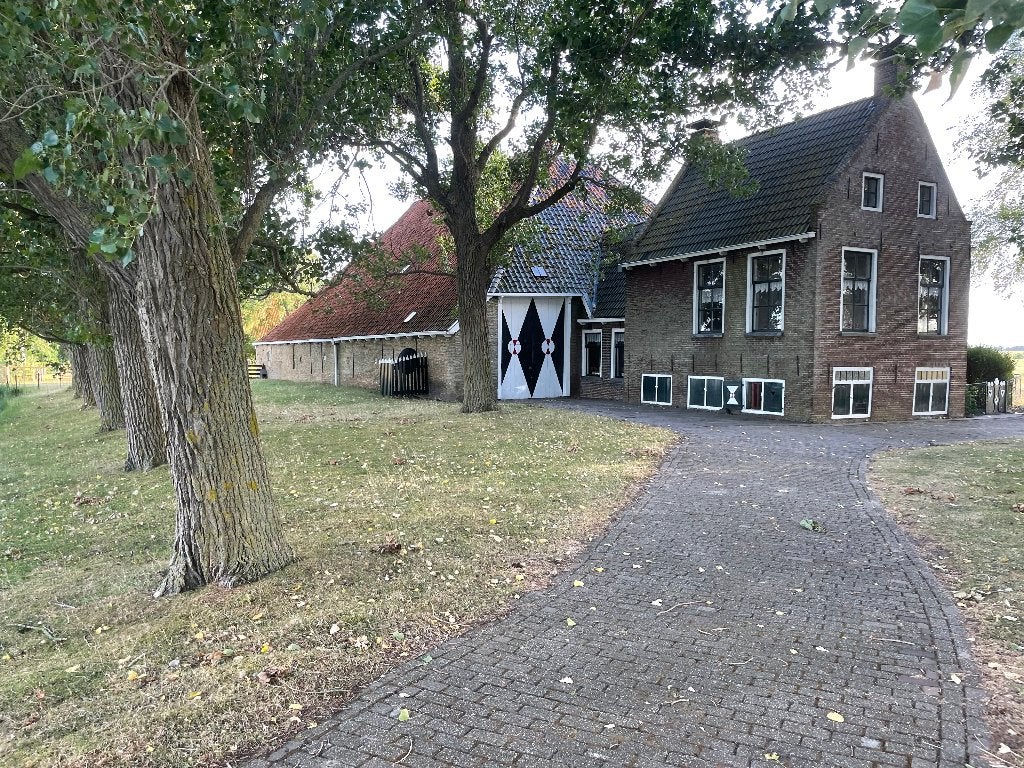 Caravanstalling, Caravans en Kamperen