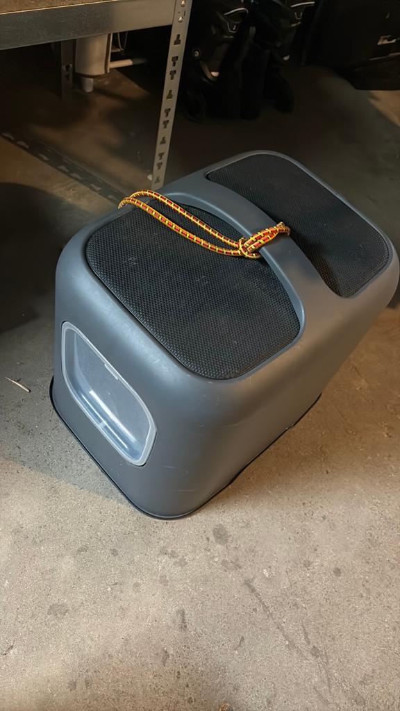 Kattenbak, Huis en Inrichting, Kasten | Overige, Ophalen of Verzenden, Zo goed als nieuw