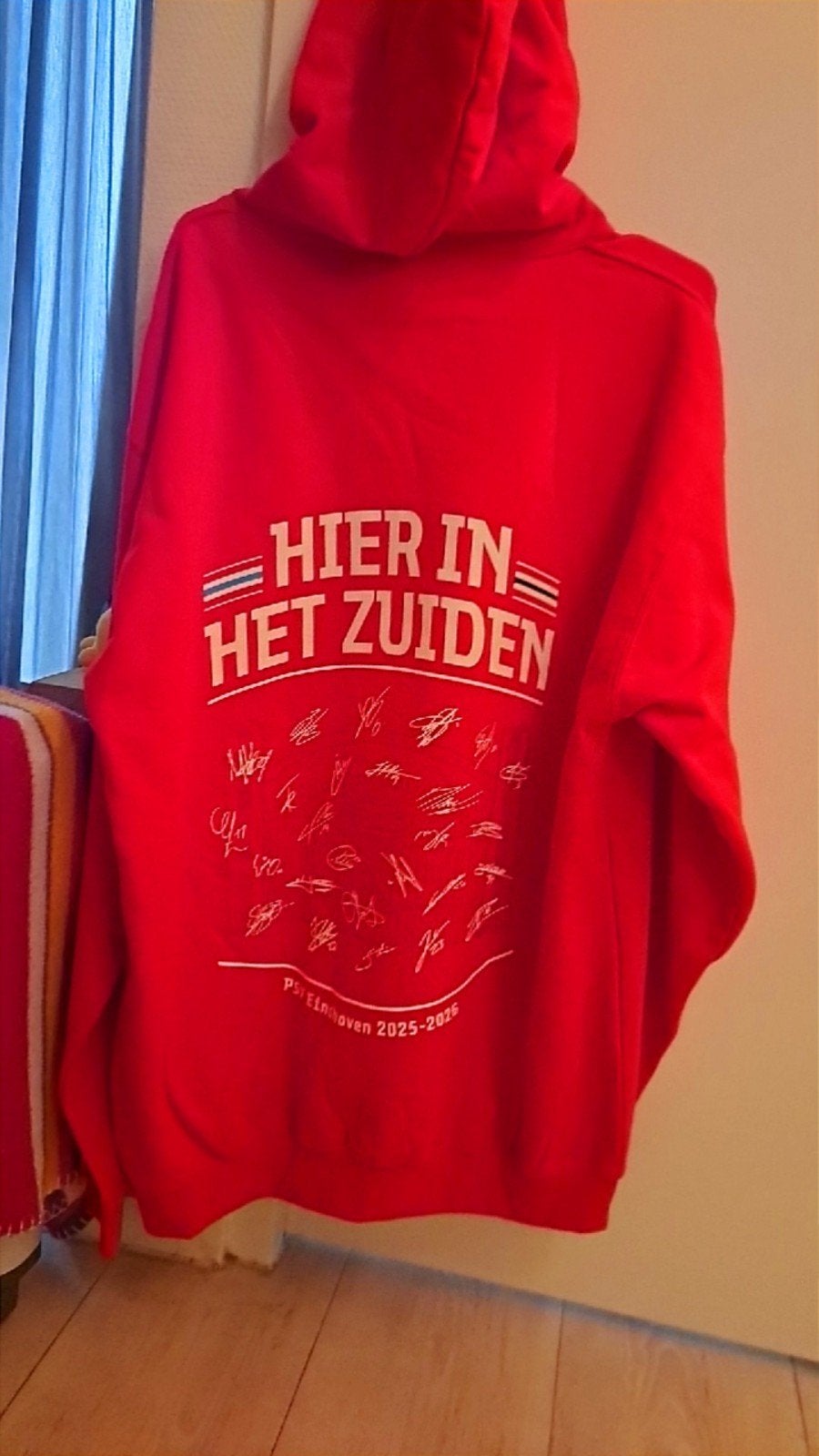 PSV Kampioen Hoodie 2025-2026 - Hier in het Zuiden, Maat 52/54 (L), Nieuw, Ophalen of Verzenden, PSV