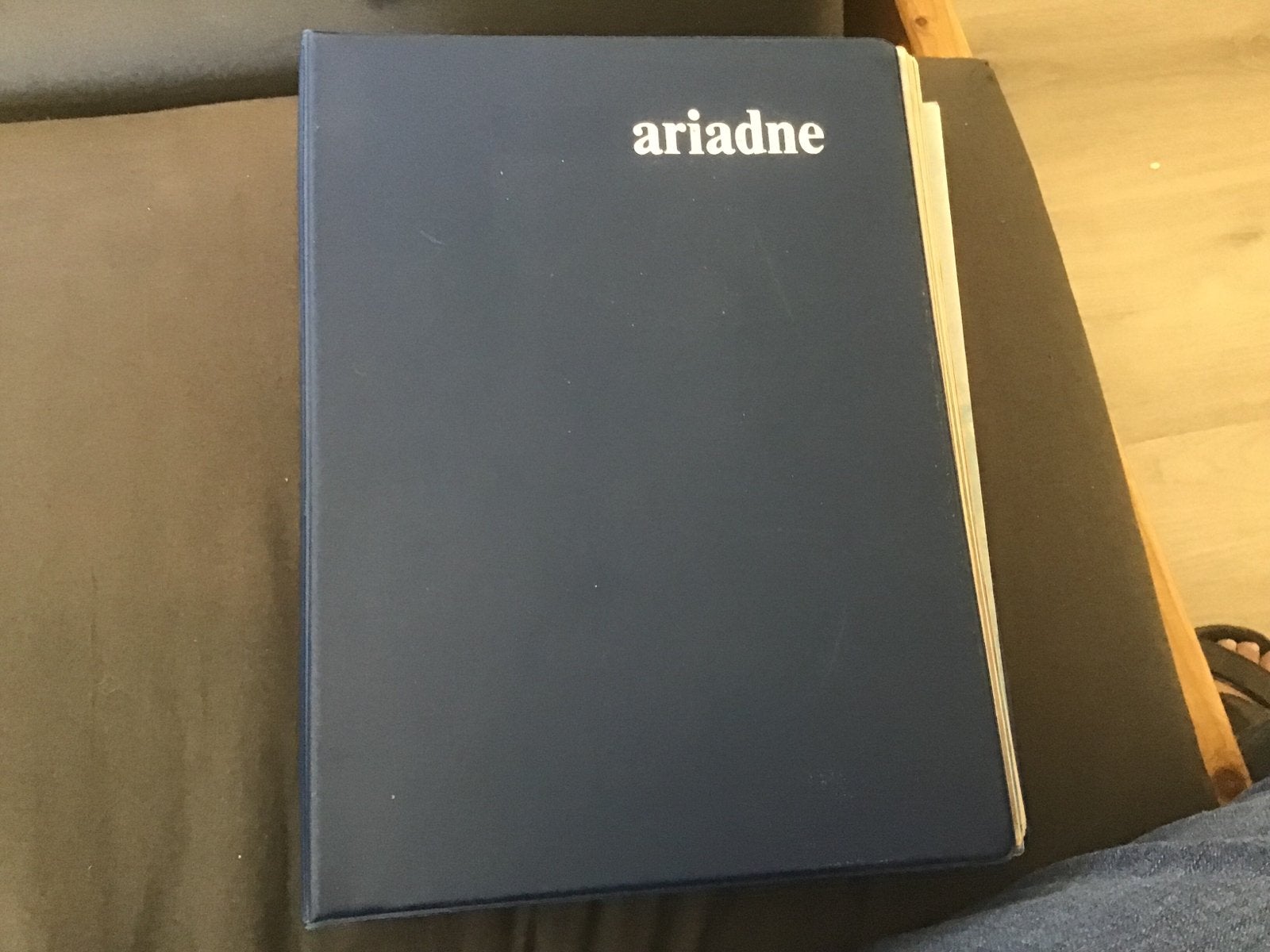 Ariadne jaargang 1977 ingebonden met inlegvellen, Ophalen of Verzenden, Zo goed als nieuw, Damesbladen