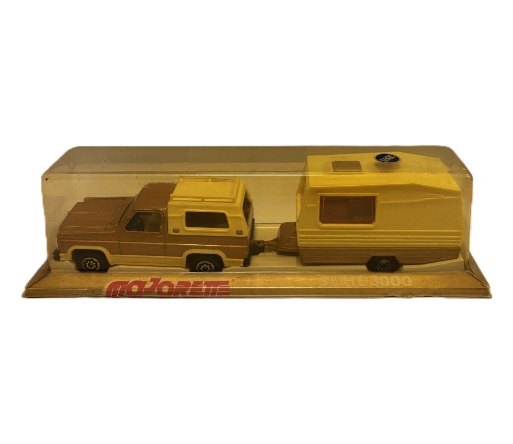 Vintage Majorette Série 3000 pick-up met caravan in doos, Gebruikt, Niet bekend (tweedehands product), Auto, Majorette (tweedehands product)