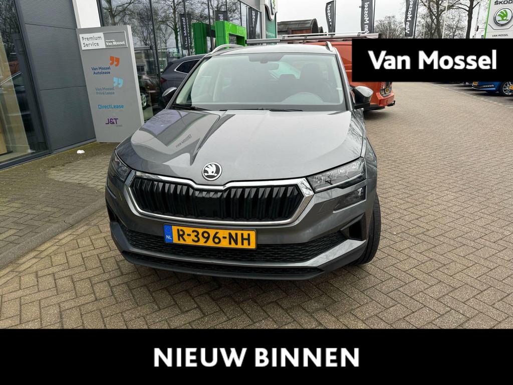 Skoda Karoq 1.0 TSI Business Edition, Voorwielaandrijving, 12 maanden, Stof, Gebruikt