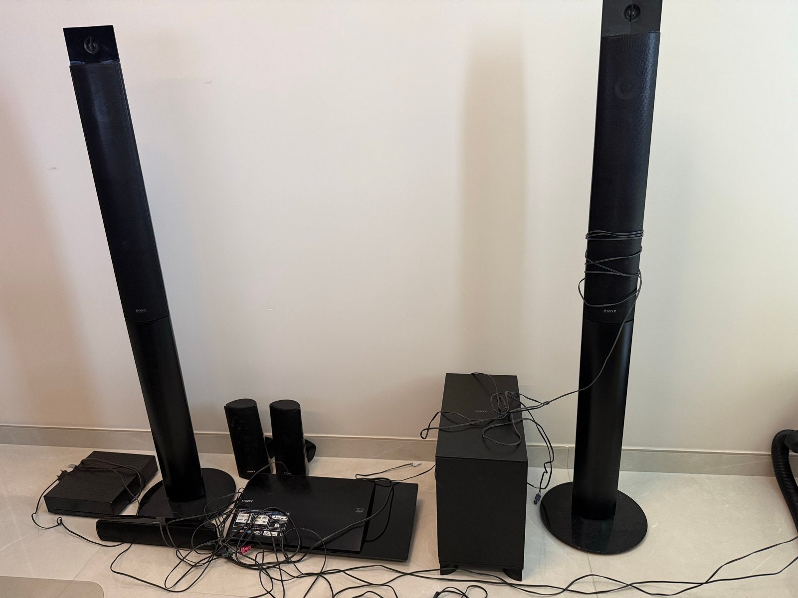 Sony Blu-ray Home Cinema Systeem met 5.1 Surround Sound, Ophalen, Gebruikt, Blu-ray-speler, 70 watt of meer