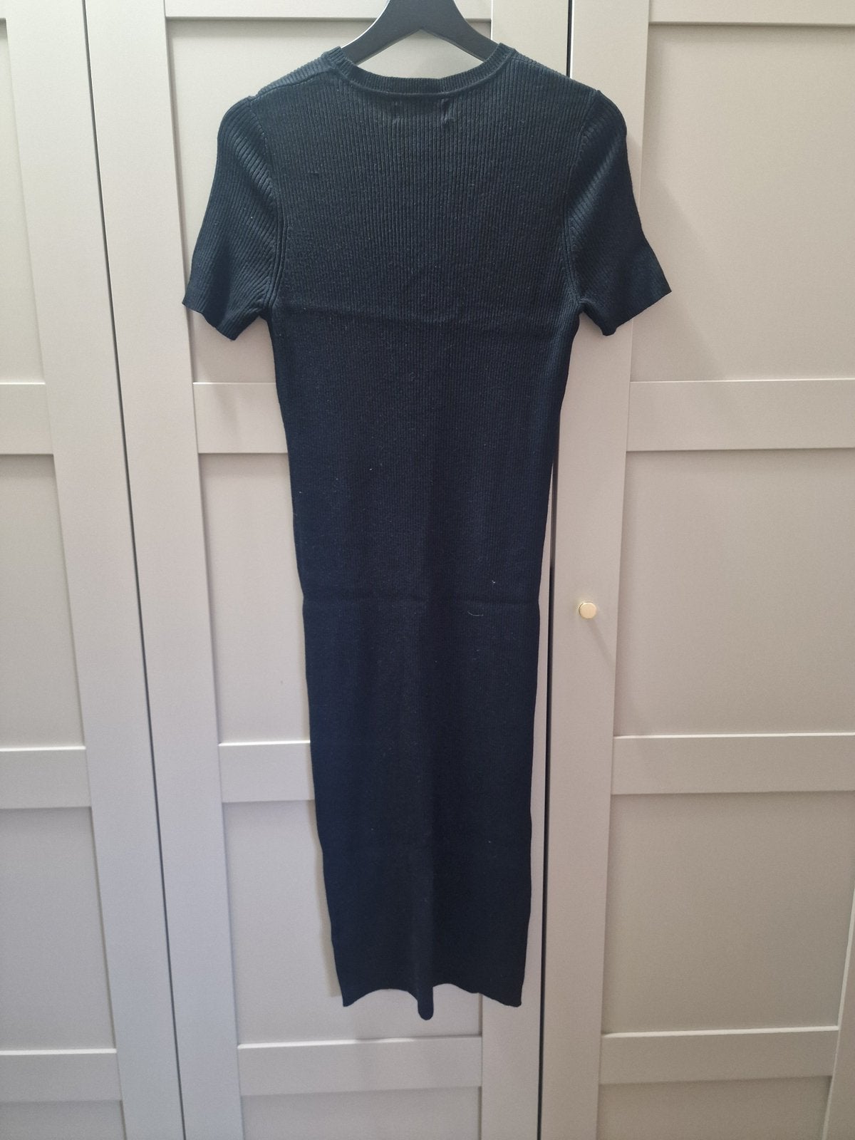 Primark basic zwart lang jurk M, Verzenden, Zo goed als nieuw, Zwart, Onder de knie