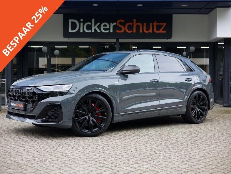 Audi Q8 60 TFSIe Competition Exclusive Kleur | Carbon | Vier, Auto's, Audi, 2995 cc, Q8, 26 kWh, Bedrijf