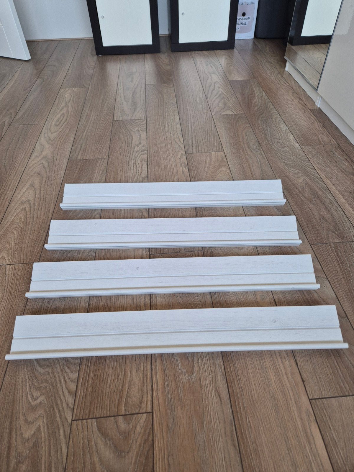 IKEA Knoppäng wandplanken wit, 75 cm breed, Ophalen, Zo goed als nieuw