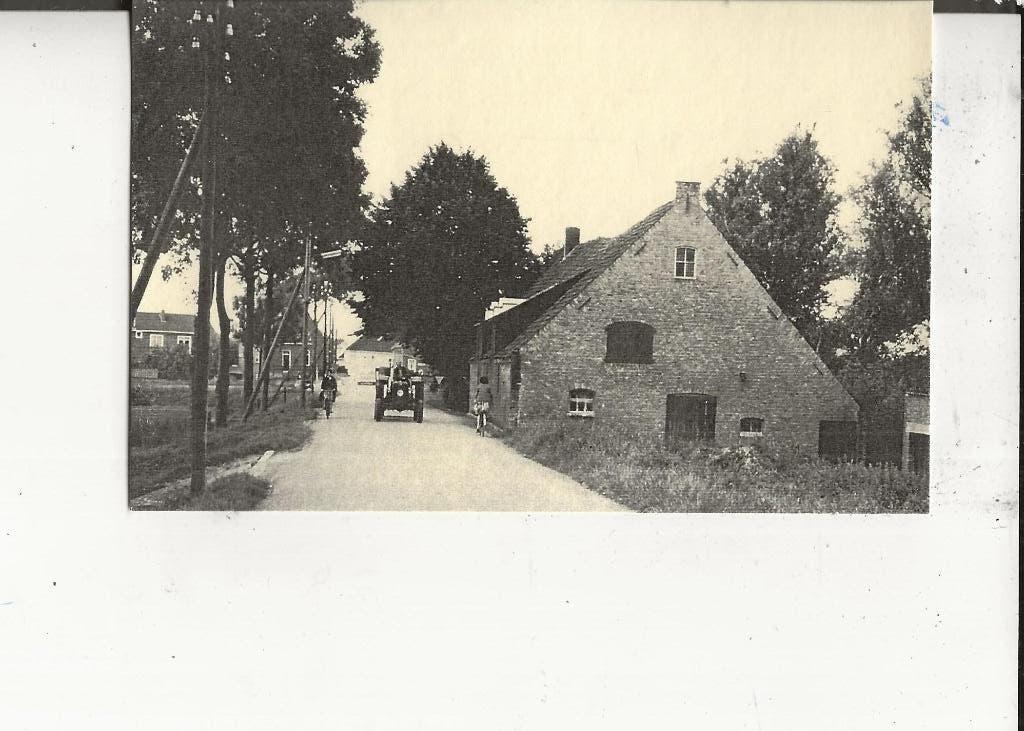 Dubbeldam Oudendijk met tractor, Verzamelen, Ansichtkaarten | Nederland, Ophalen of Verzenden, Ongelopen, Zuid-Holland