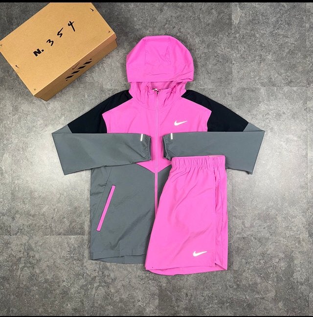 Nike miller sets, Ophalen of Verzenden, Zo goed als nieuw