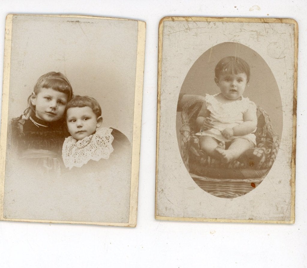 E138;Twee gebruikte CDV's van kinderen, Verzamelen, Foto's en Prenten, Gebruikt, Verzenden, Foto, Voor 1940