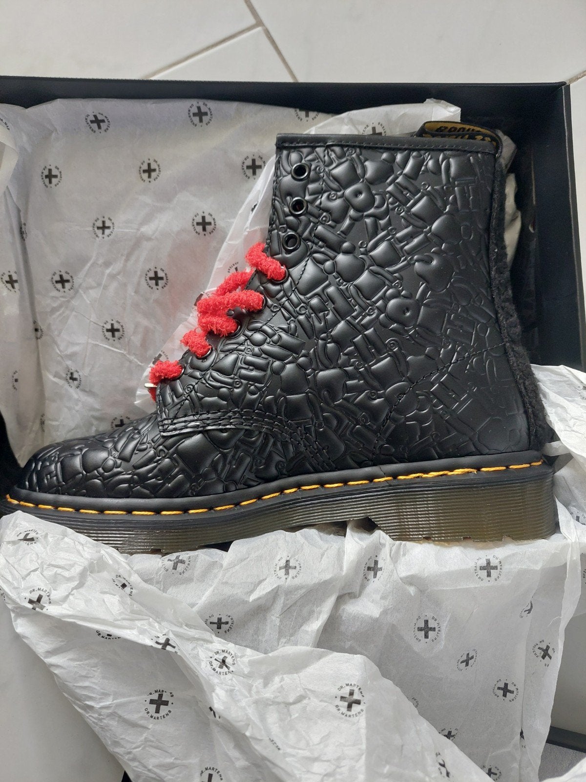 Dr Martens 1460 Be@rbrick, Kleding | Heren, Zwart, Boots, Nieuw, Ophalen of Verzenden