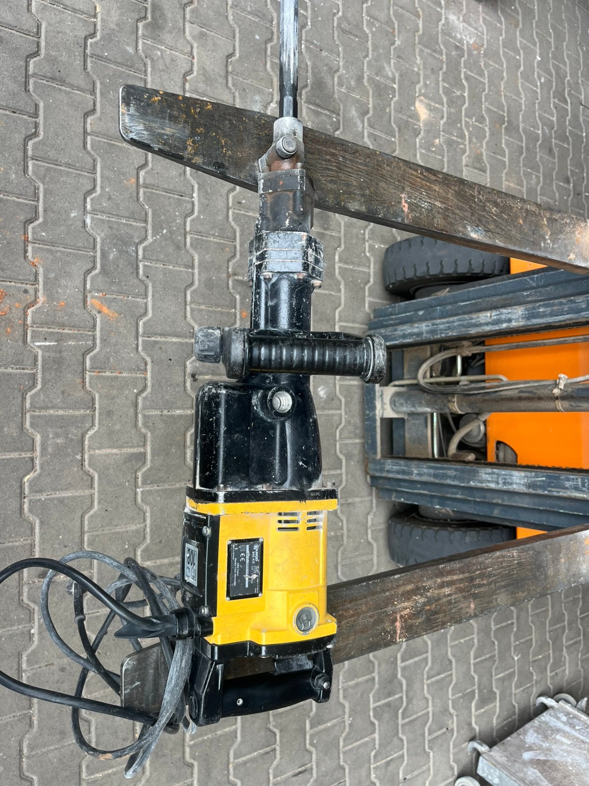 Breekhamer Kango, Ophalen, Gebruikt, 600 watt of meer, Boor- en/of Breekhamer