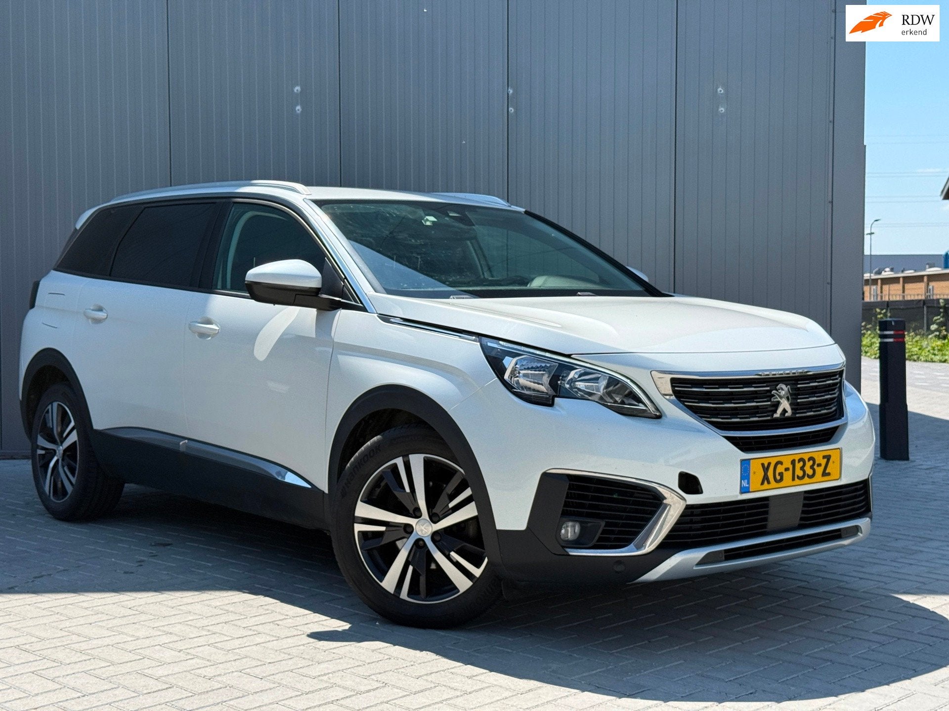 Peugeot 5008 1.6 BlueHDI AUT 7P BTW EXPORTPRIJS, Auto's, Peugeot, Gebruikt, 4 cilinders, Origineel Nederlands, Bedrijf