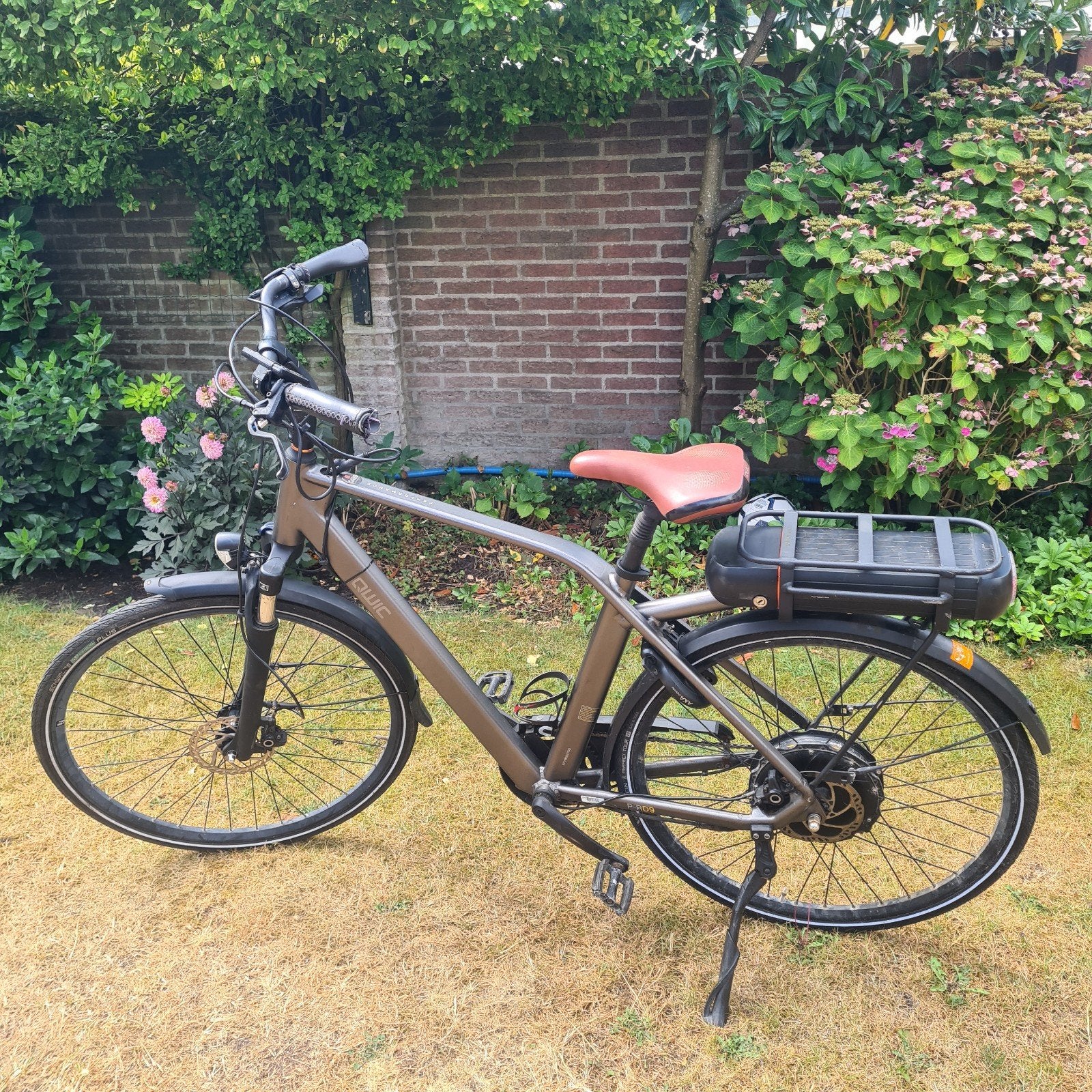 Fijne qwic P-RD9 met achtermotor, Fietsen en Brommers, Elektrische fietsen, 51 tot 55 cm, Ophalen of Verzenden, Zo goed als nieuw