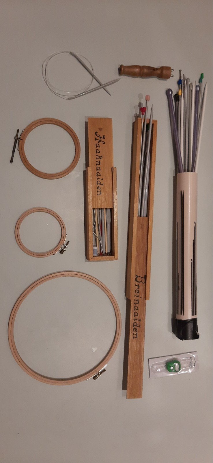 Set breinaalden, haaknaald en borduurringen, Ophalen of Verzenden, Gebruikt, Breien of Haken, Naald