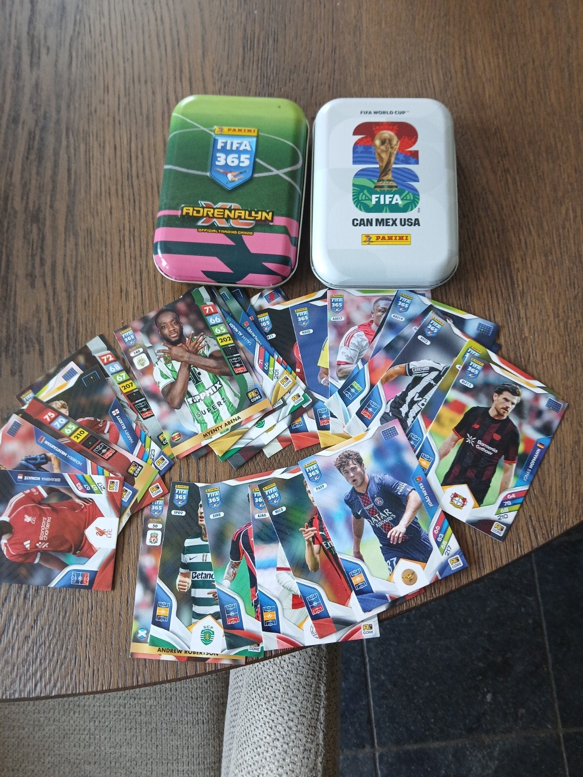 Panini FIFA 365 Adrenalyn XL en FIFA World Cup 2022 kaarten, Ophalen of Verzenden, Zo goed als nieuw, Buitenlandse clubs, Poster, Plaatje of Sticker