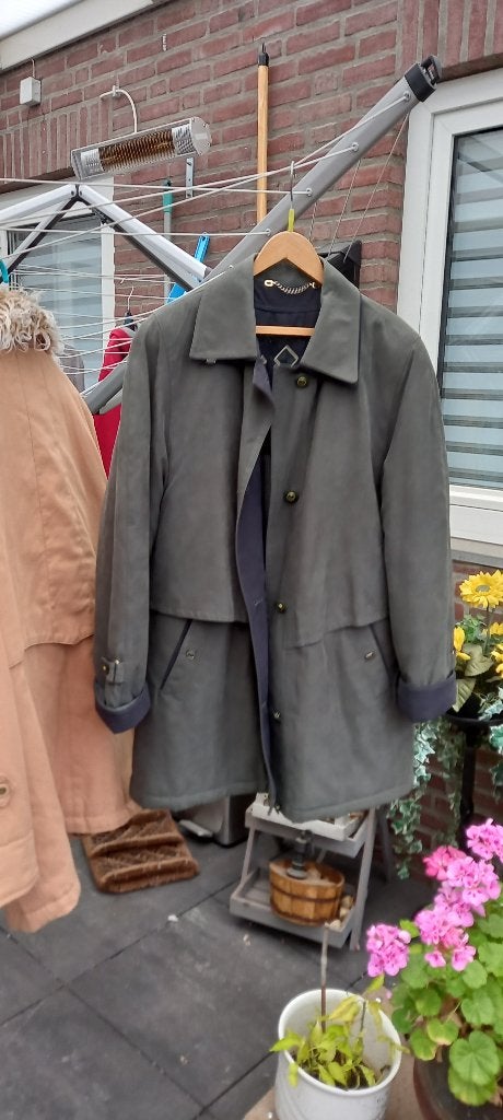 jassen, Ophalen of Verzenden, Nieuw, Maat 38/40 (M), Zwart