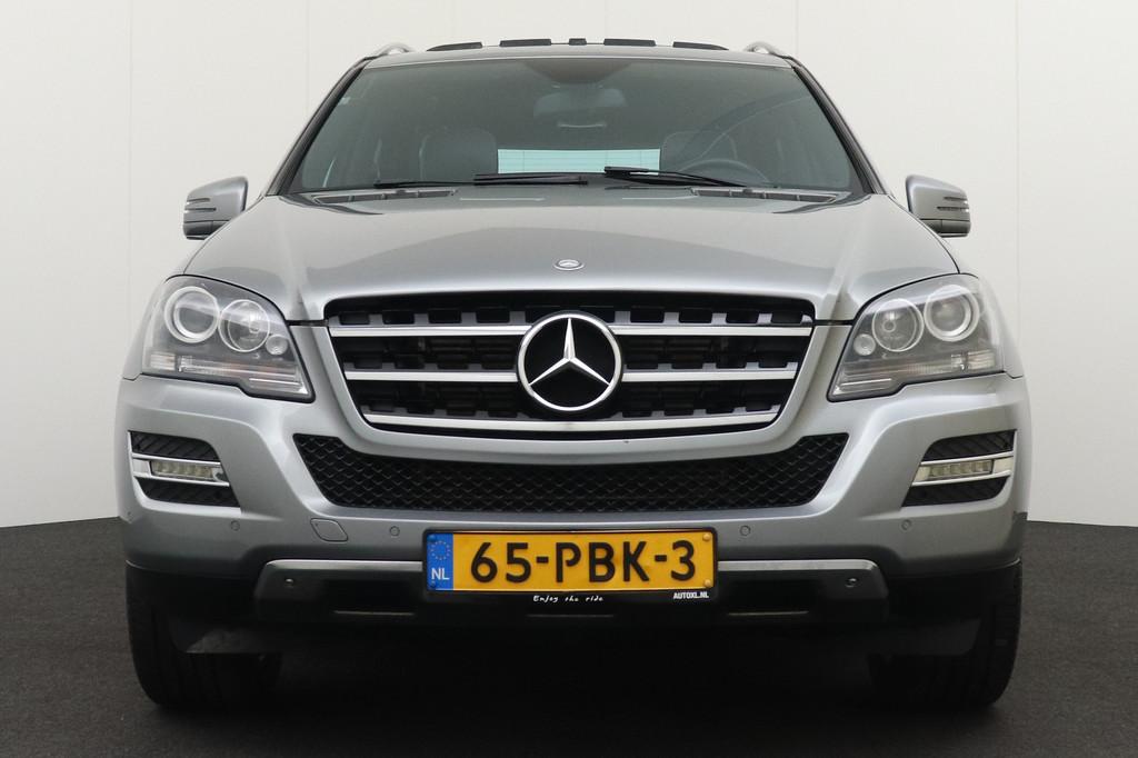 Mercedes-Benz M-Klasse ML 300 CDI V6 Aut. *Youngtimer* Schui, Automaat, Euro 5, Gebruikt, Zwart