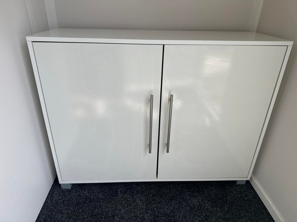 Witte schoenenkast met twee deuren, Ophalen of Verzenden, Gebruikt