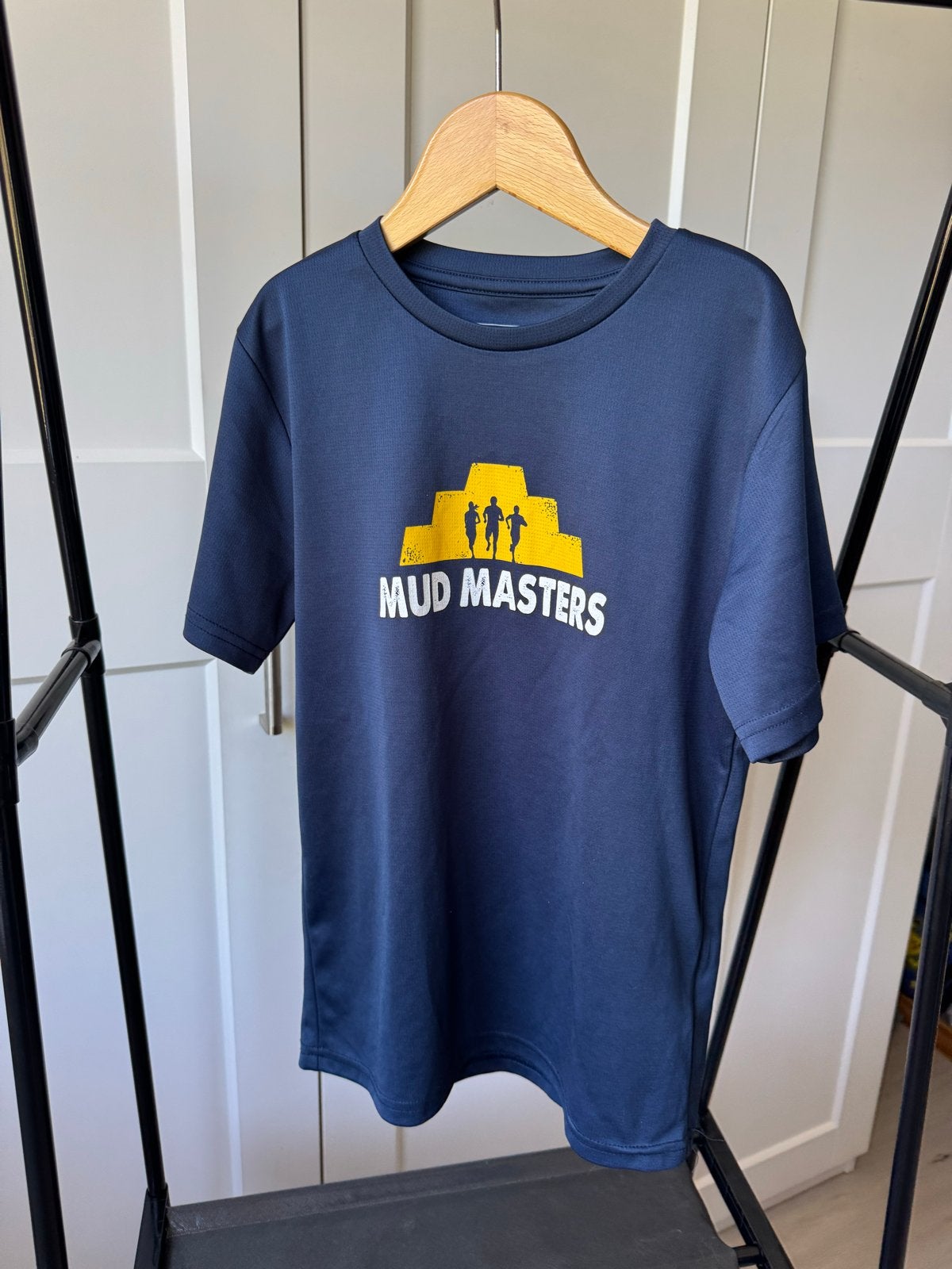 Mud Masters Finisher T-shirt 2024 - Maat 146, Ophalen of Verzenden, Zo goed als nieuw, Jongen of Meisje, Sport- of Zwemkleding