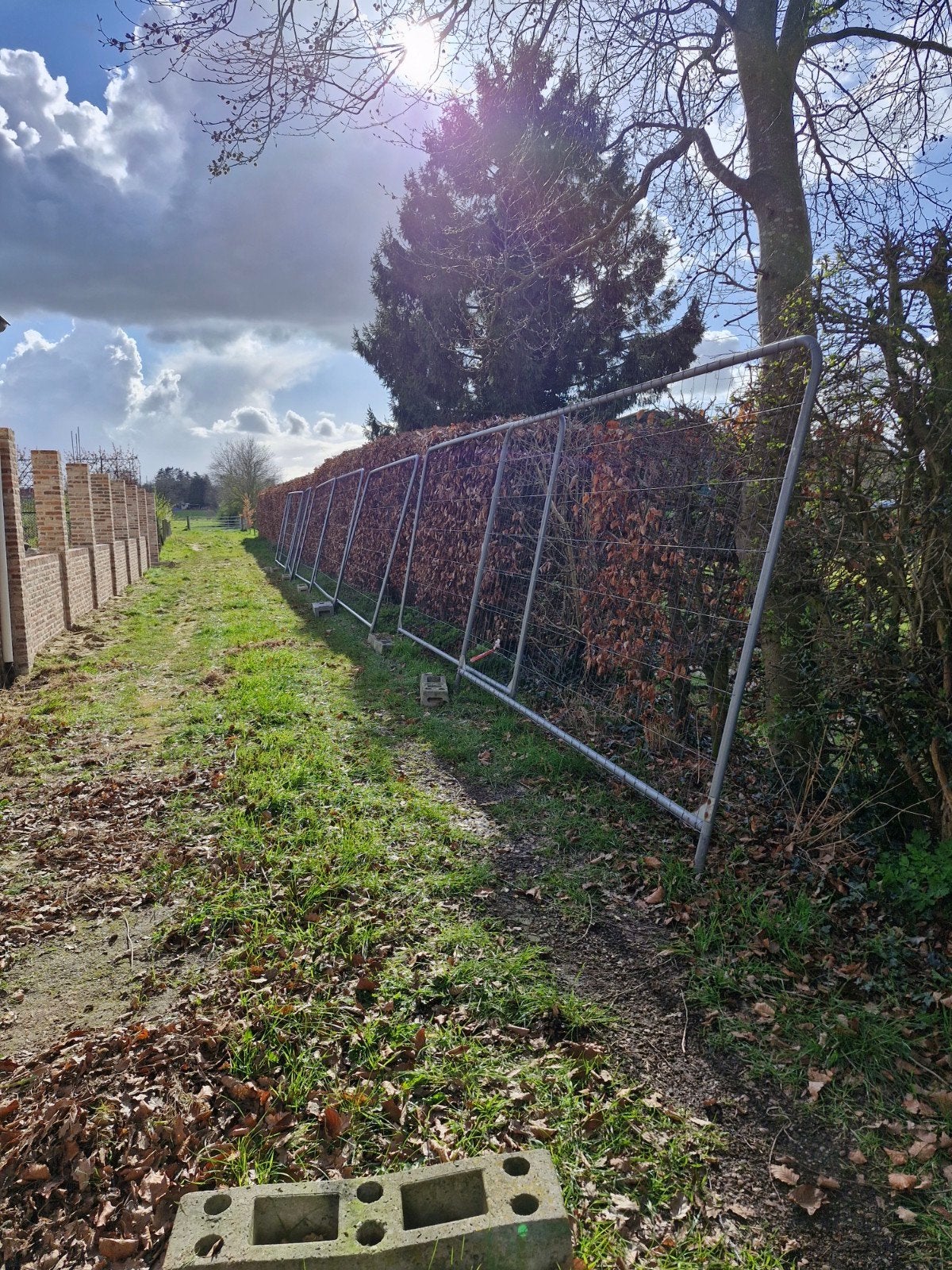 Bouwhek 10 x met voet en klemmen, Ophalen, Gebruikt, IJzer, Overige typen