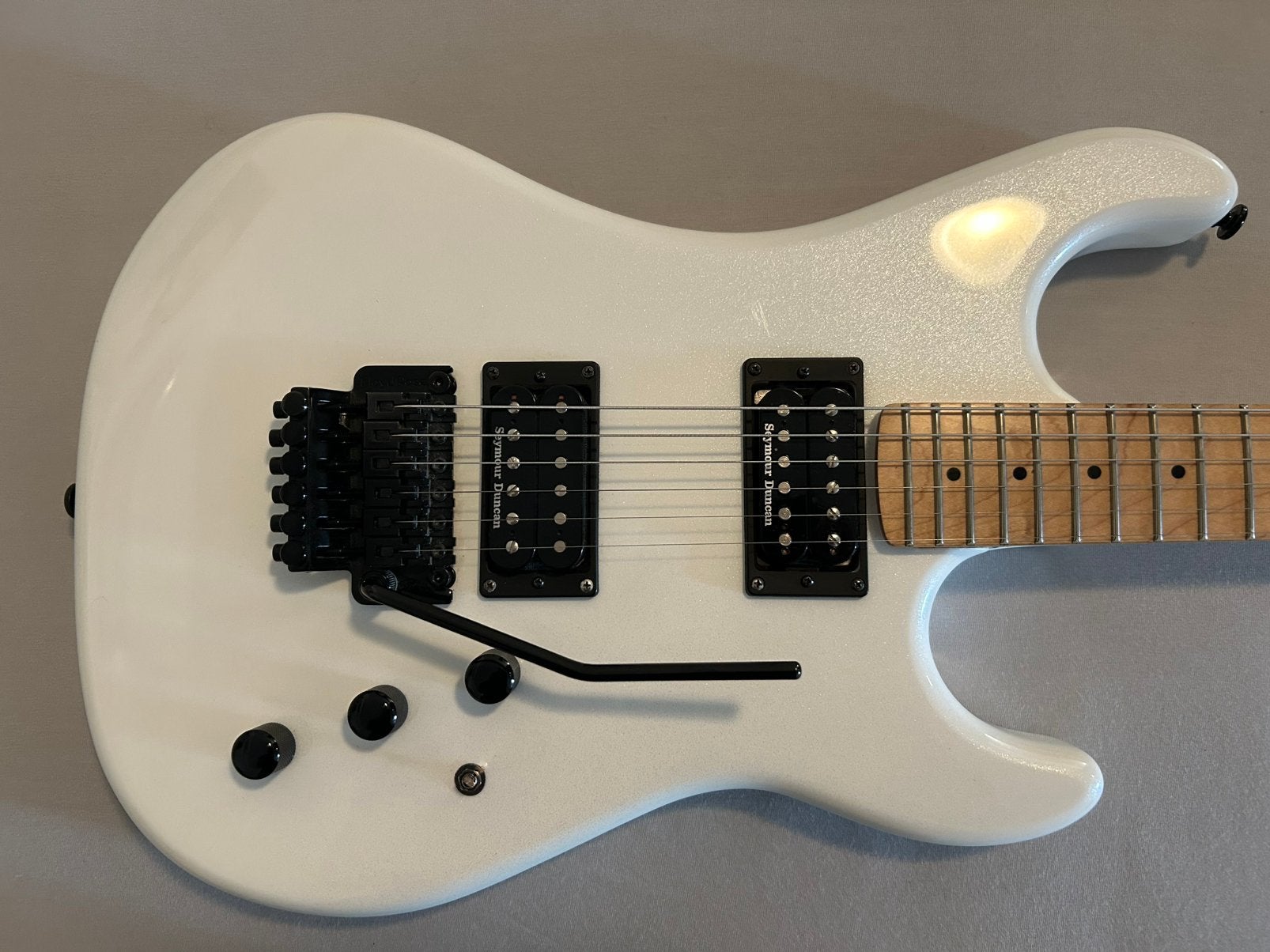 Kramer peacer VINTAGE pearl white. voor evh en 80,s geluid., Ophalen, Zo goed als nieuw, Solid body, Overige merken