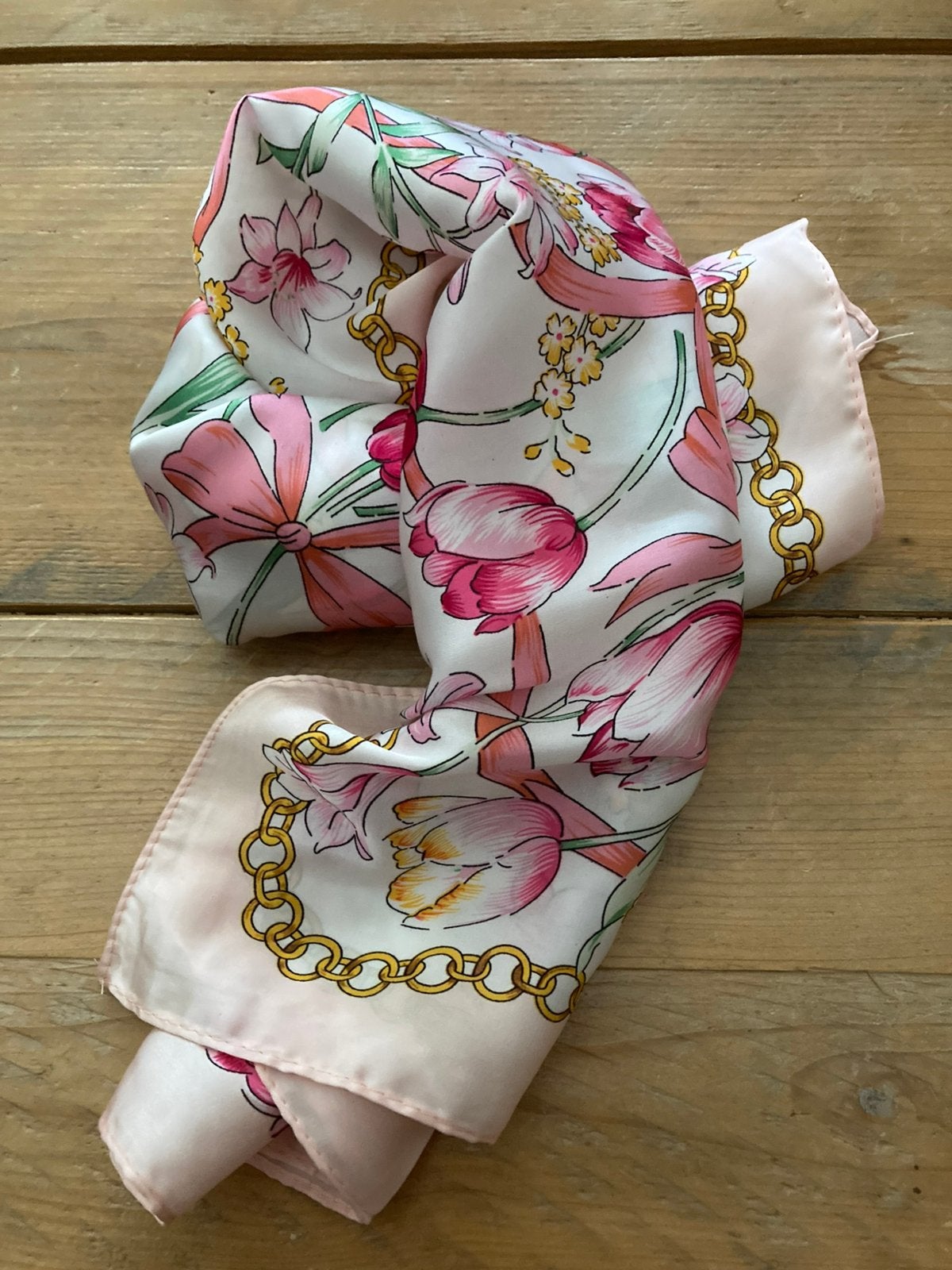 Sjaaltje, helemaal van nu, Kleding | Dames, Ophalen of Verzenden, Nieuw