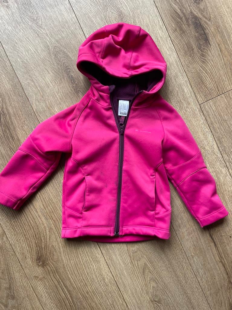 Quechua vest softshell  83-90 (2 jaar), Ophalen of Verzenden, Gebruikt, Meisje, Trui of Vest