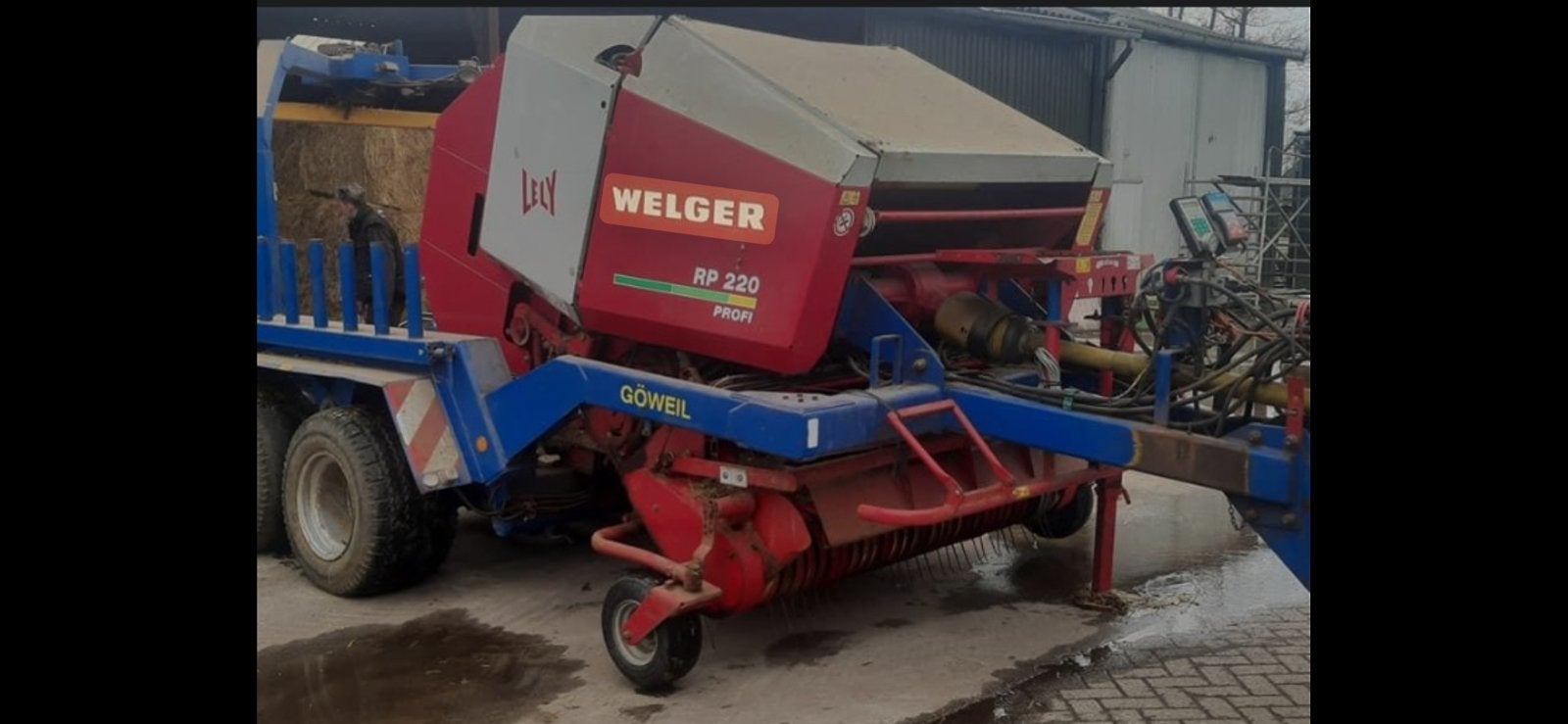 Rondebalenpers pers welger 220 profi, Ophalen, Weidebouw