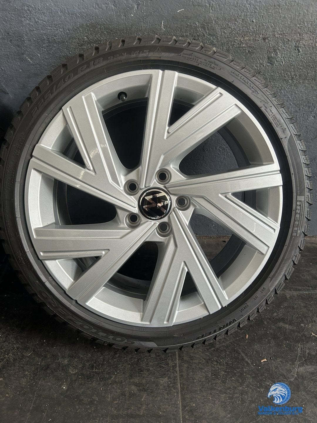 8mm! Originele VW Golf 8 GTI 5H Bergamo 18 inch velgen 5x112, 18 inch, Gebruikt, -, -