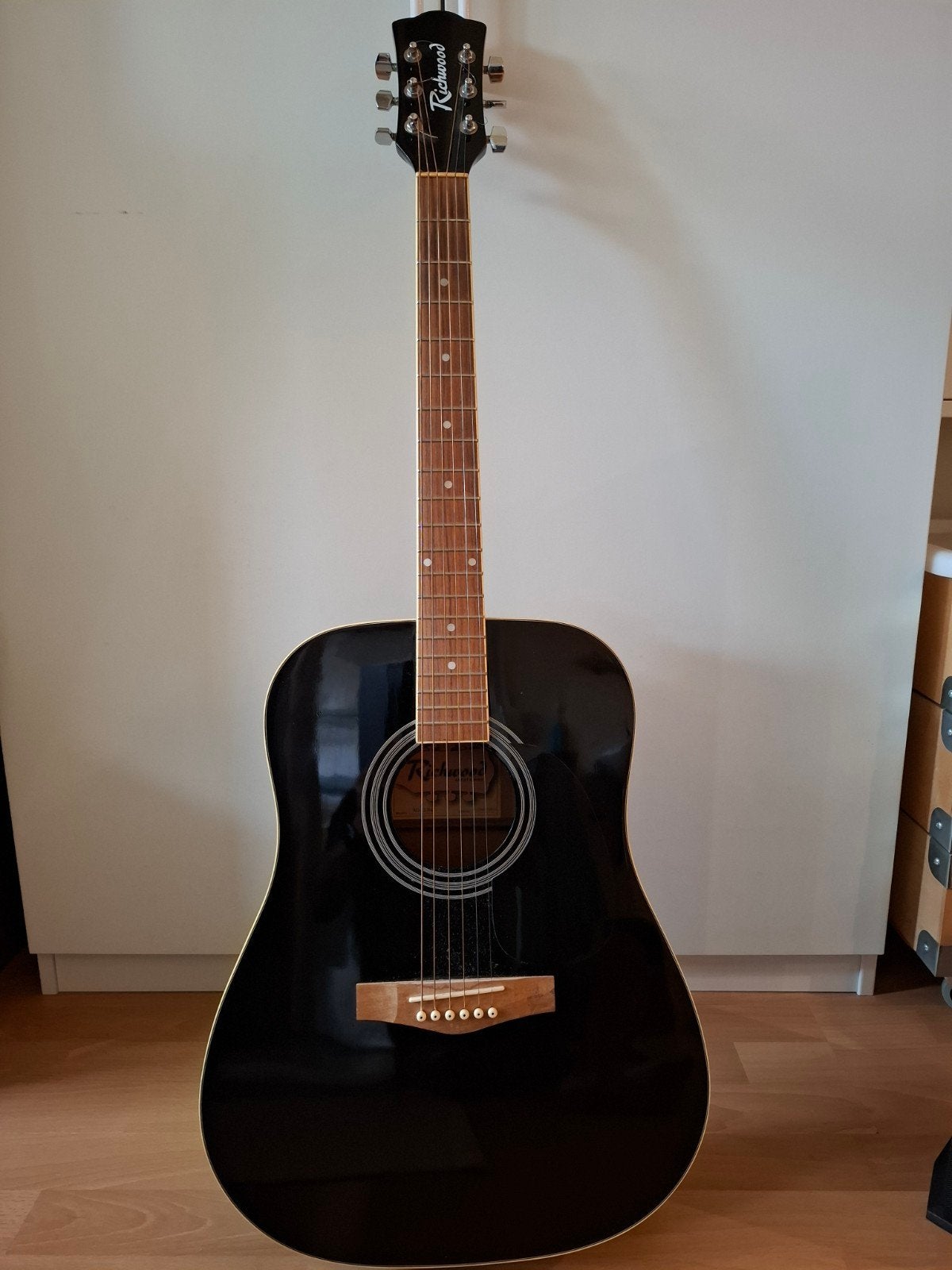 Richwood RD 12 BK Western gitaar - zwart met gitaarhoes., Muziek en Instrumenten, Ophalen, Gebruikt, Western- of Steelstringgitaar