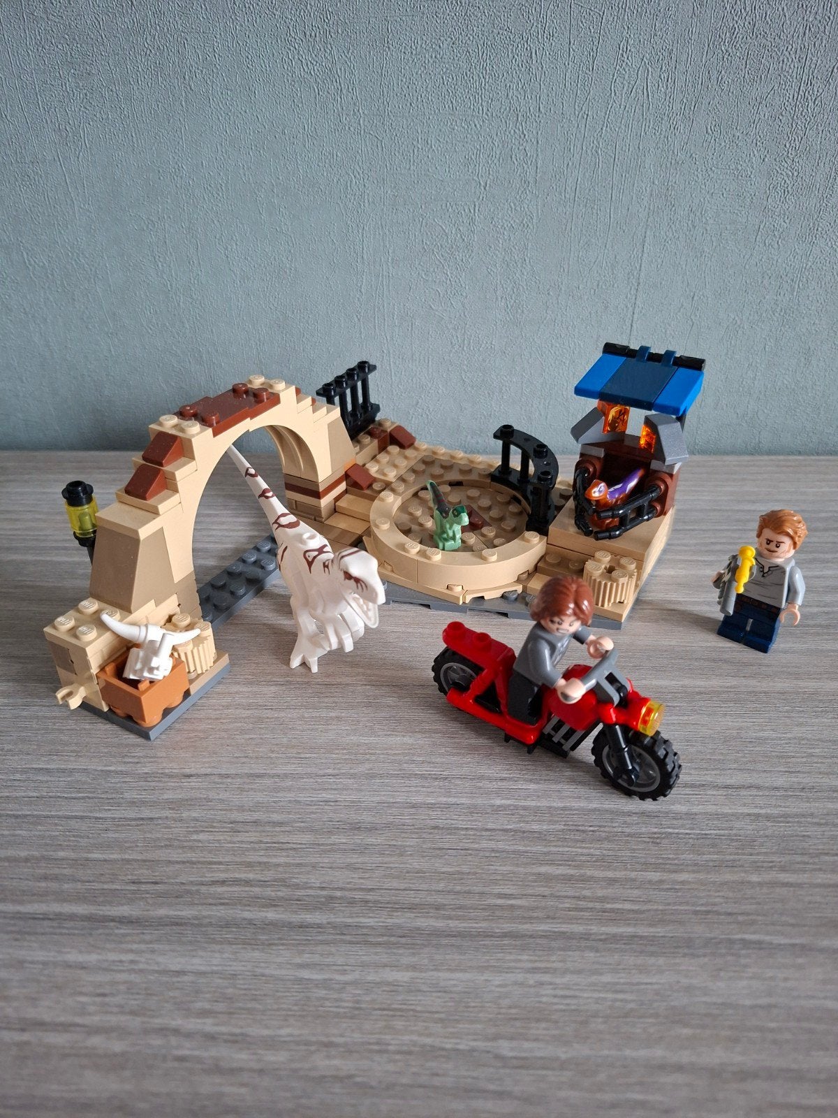 Lego 76945  Jurrasic word set, Kinderen en Baby's, Ophalen of Verzenden, Zo goed als nieuw