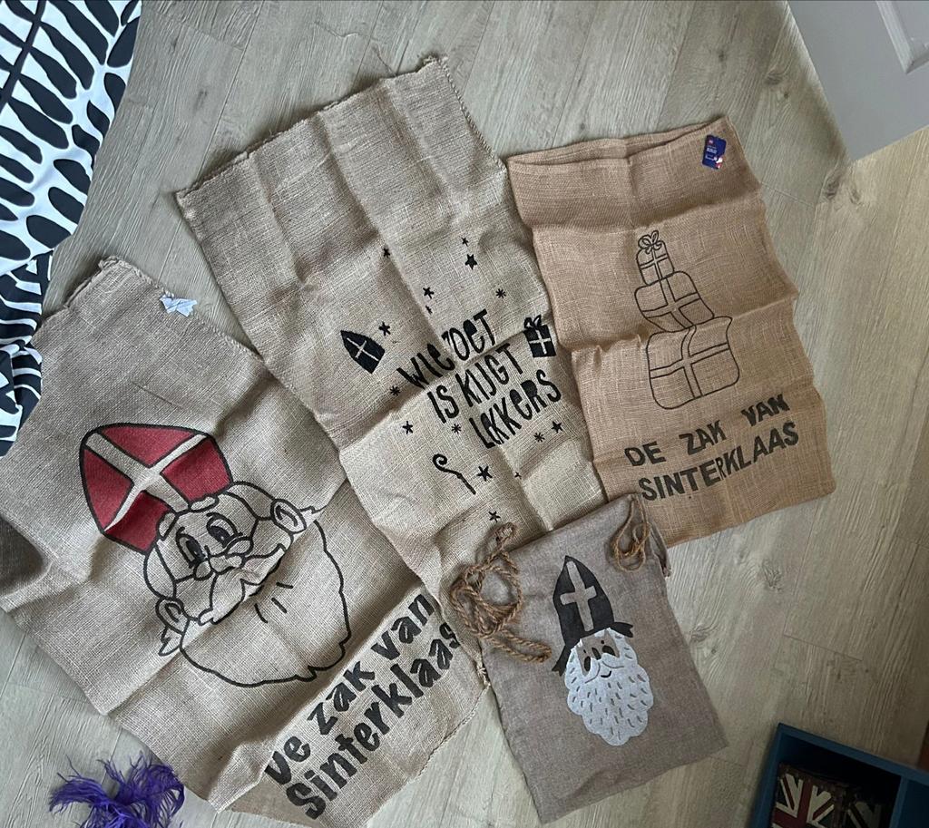 Pietenpakken en zakken, Diversen, Sinterklaas, Ophalen of Verzenden