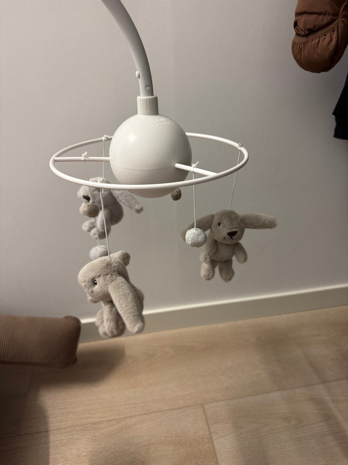 Muzikale Baby Mobiel met Konijntjes en Geluid, Kinderen en Baby's, Speelgoed | Babyspeelgoed, Ophalen of Verzenden, Zo goed als nieuw