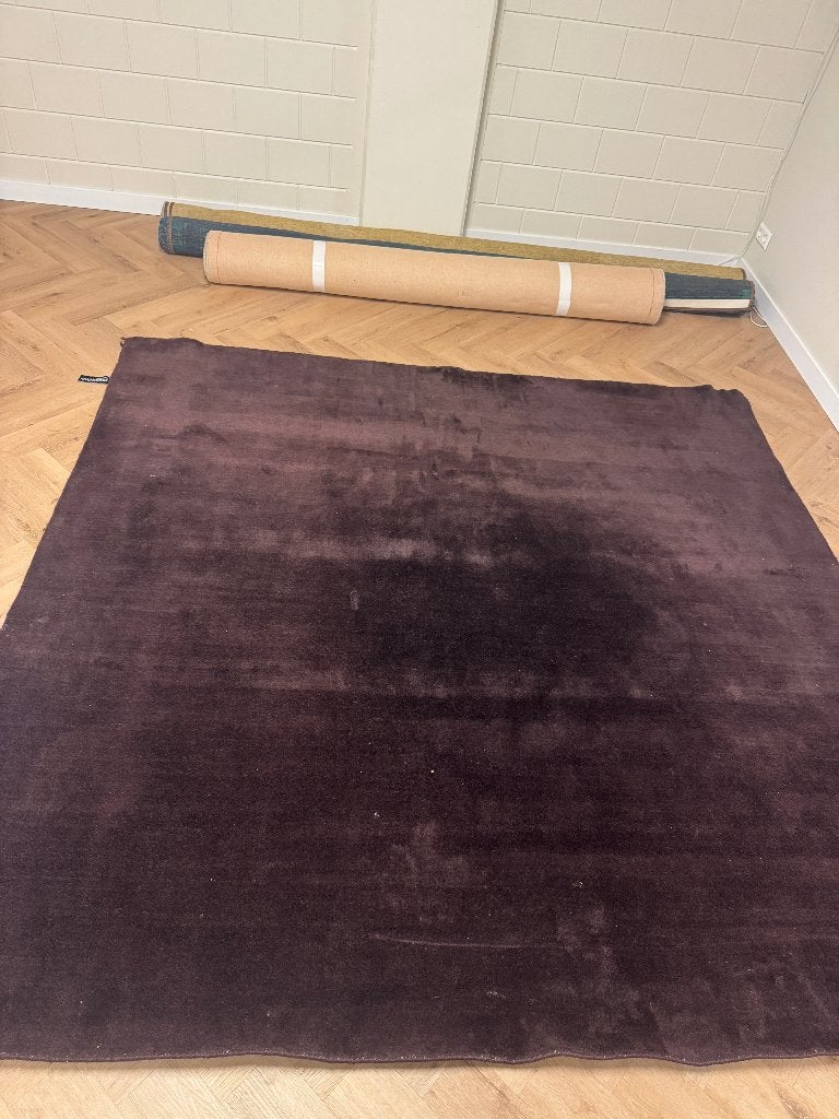 Massimo blackberry vloerkleed 250x250, Huis en Inrichting, Stoffering | Tapijten en Kleden, Ophalen, Gebruikt, Blauw, Vierkant