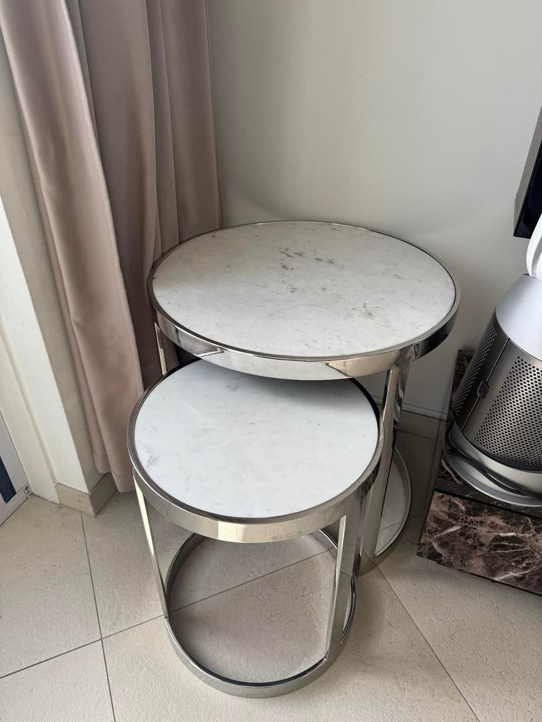 Set van 2 marmeren bijzettafels - Rond, Overige materialen, Minder dan 55 cm, Gebruikt, Rond