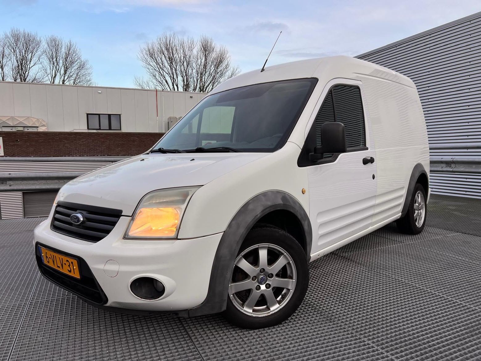 Ford transit verhoogd, Voorwielaandrijving, Stof, 31 €/maand, 400 kg