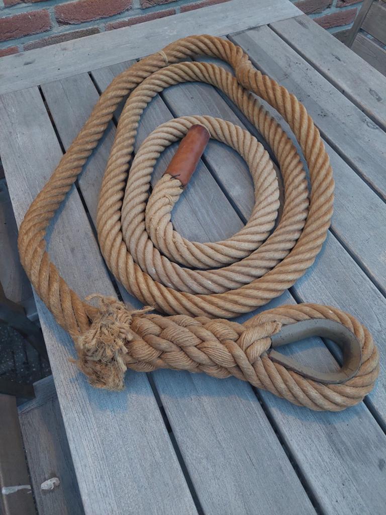 Robuust touw 4 meter lang, 4 cm dik - decoratie/gebruik, Ophalen of Verzenden, Gebruikt, Klimsport-accessoire