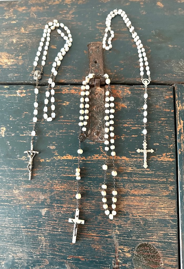 3 mooie witte rozenkransen, samen 25 euro!, Ophalen of Verzenden