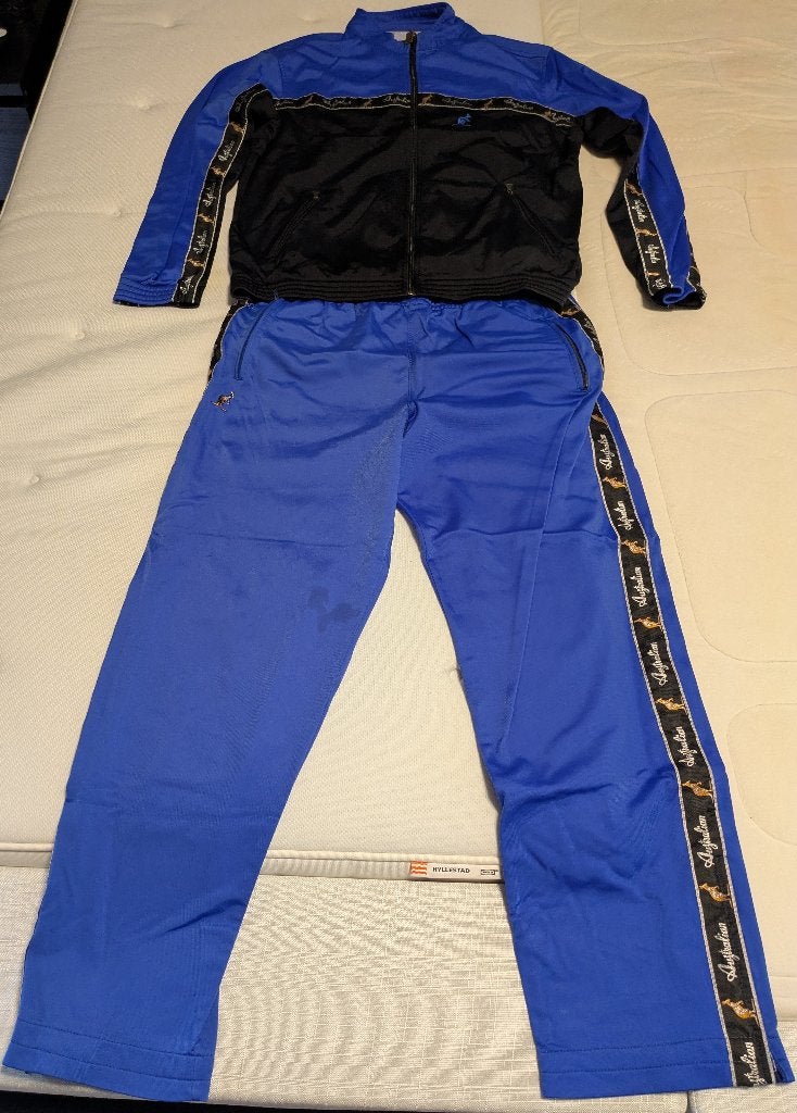 Australian trainingspak blauw zwarte bies, Kleding | Heren, Ophalen, Maat 52/54 (L), Blauw, Zo goed als nieuw
